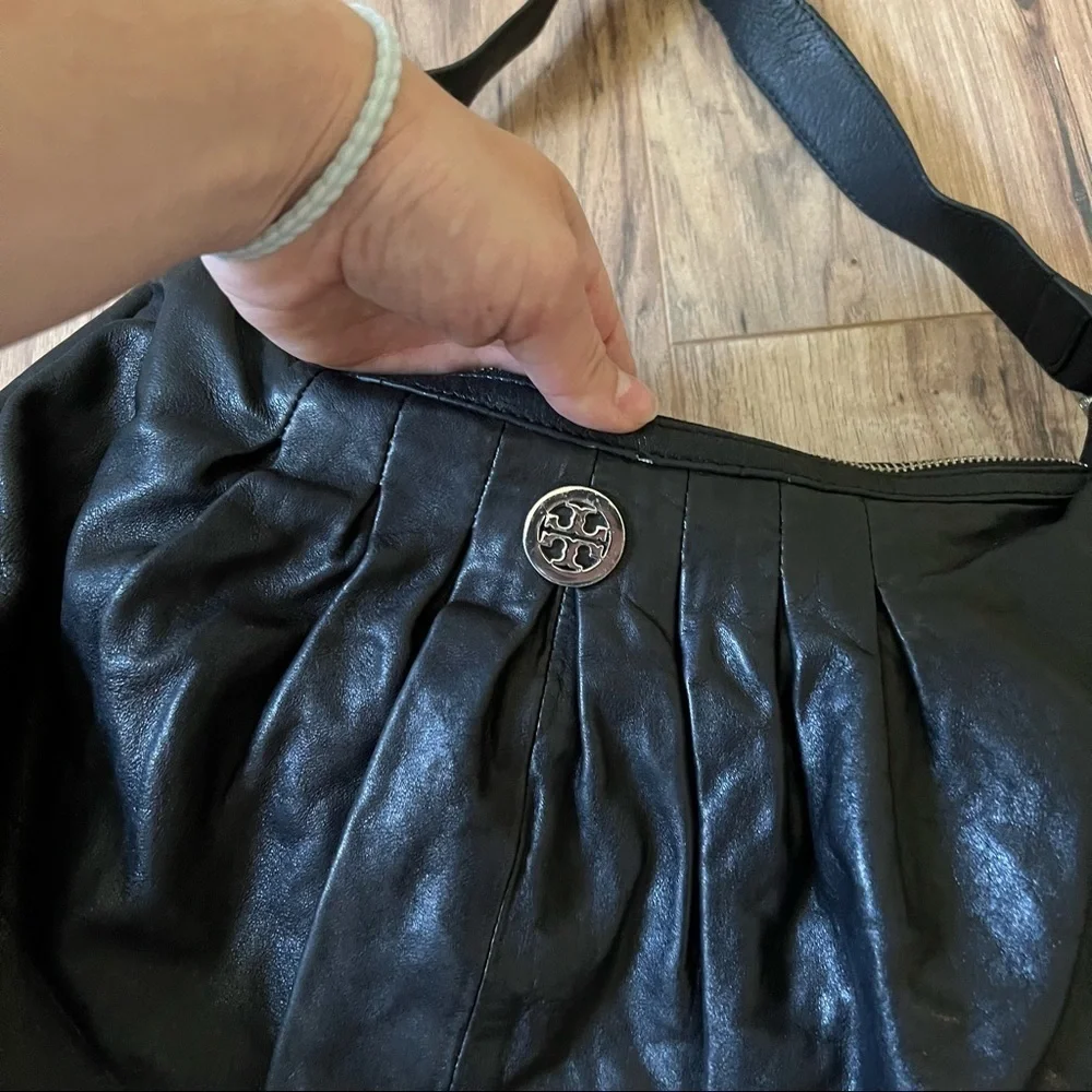 Tory Burch Vintage Hobo Shoulder Bag Large